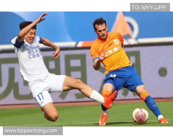 上海羽毛球队以84分稳居精英赛积分榜首位展现强劲实力